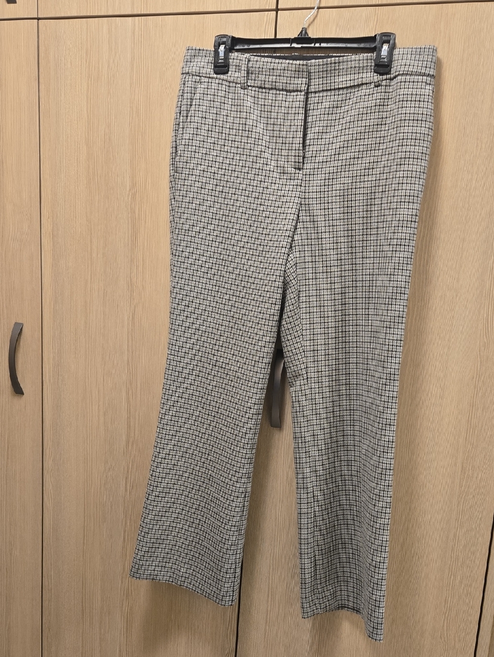 Ann Taylor Black & White Houndstooth Boot-Cut Pants